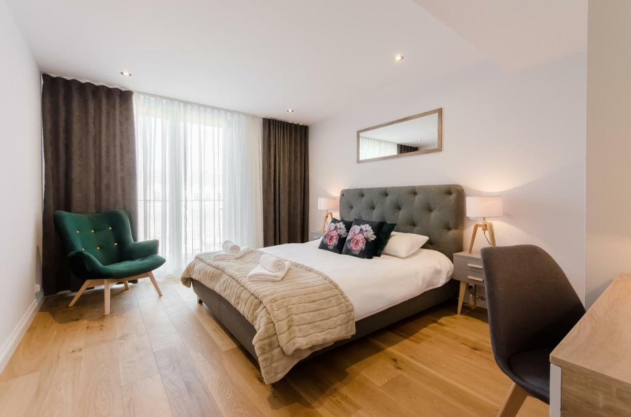 Apartamento Kazimierz Penthouse With Private Terrace Cracovia Exterior foto