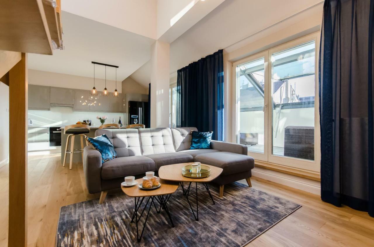 Apartamento Kazimierz Penthouse With Private Terrace Cracovia Exterior foto