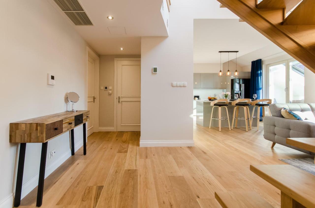 Apartamento Kazimierz Penthouse With Private Terrace Cracovia Exterior foto
