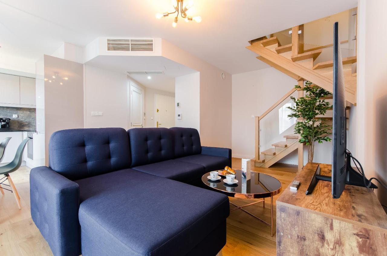 Apartamento Kazimierz Penthouse With Private Terrace Cracovia Exterior foto